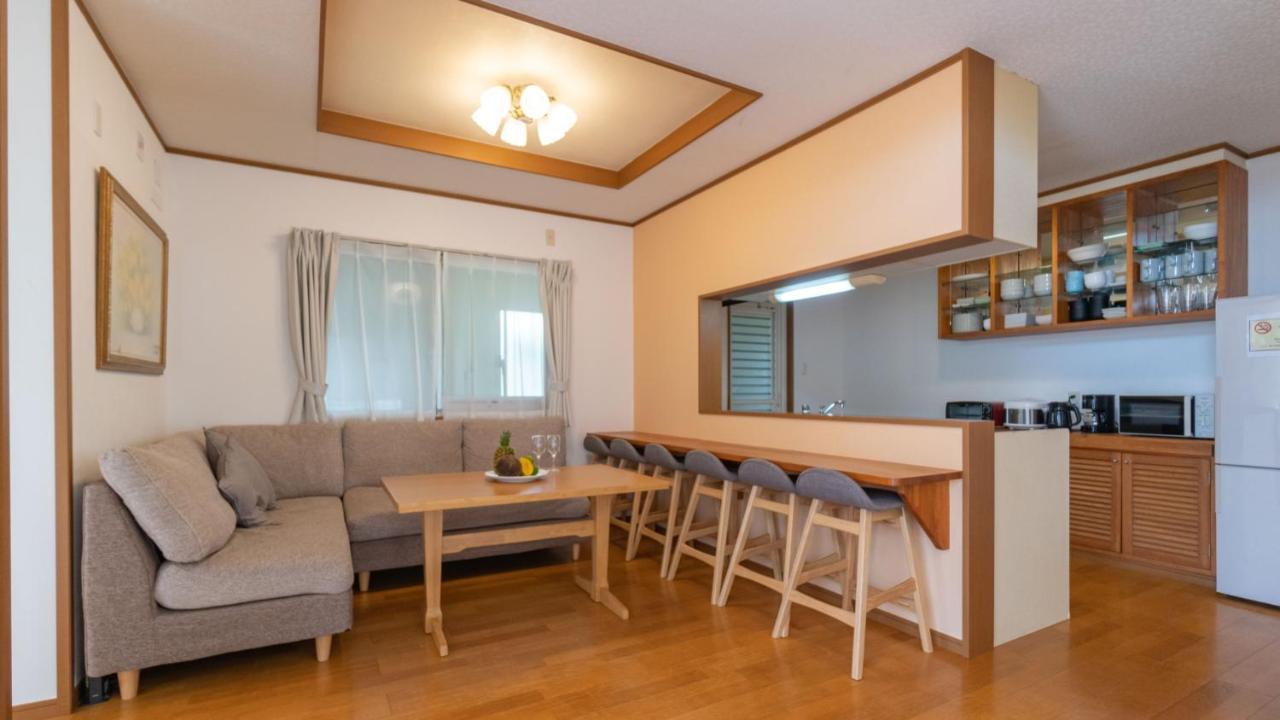 Guesthouse Akabana Miyakojima  Exterior photo